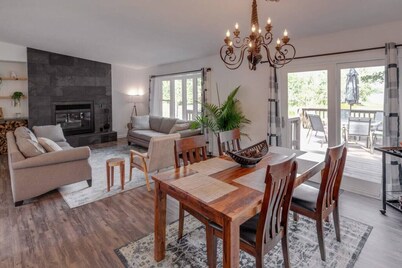 5 BR, Movie Theater, Game Room, Water Toys, Beach