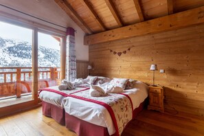 5 Schlafzimmer, Bügeleisen/Bügelbrett, kostenloses WLAN, Bettwäsche