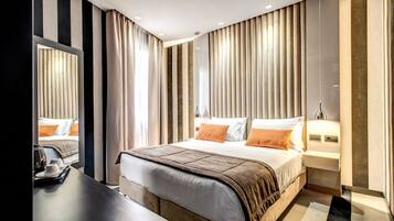 Quarto luxo | Roupas de cama premium, edredons de pluma, cofres nos quartos