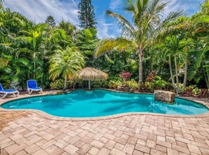 Piscine extérieure, piscine chauffée