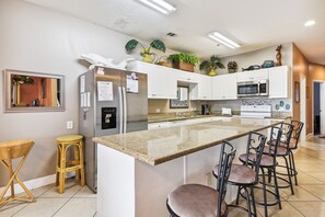 Fridge, microwave, oven, stovetop - Cherry Grove Villas 207-6BR/5BA Condo in Cherry Grove (North Myrtle Beach)