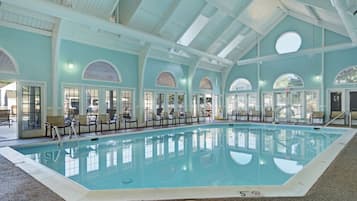 Piscine couverte, piscine extérieure