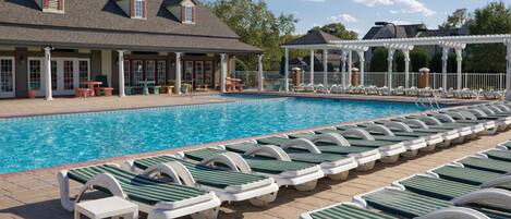 Piscina interna, piscina externa