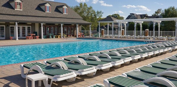 Indoor pool, outdoor pool