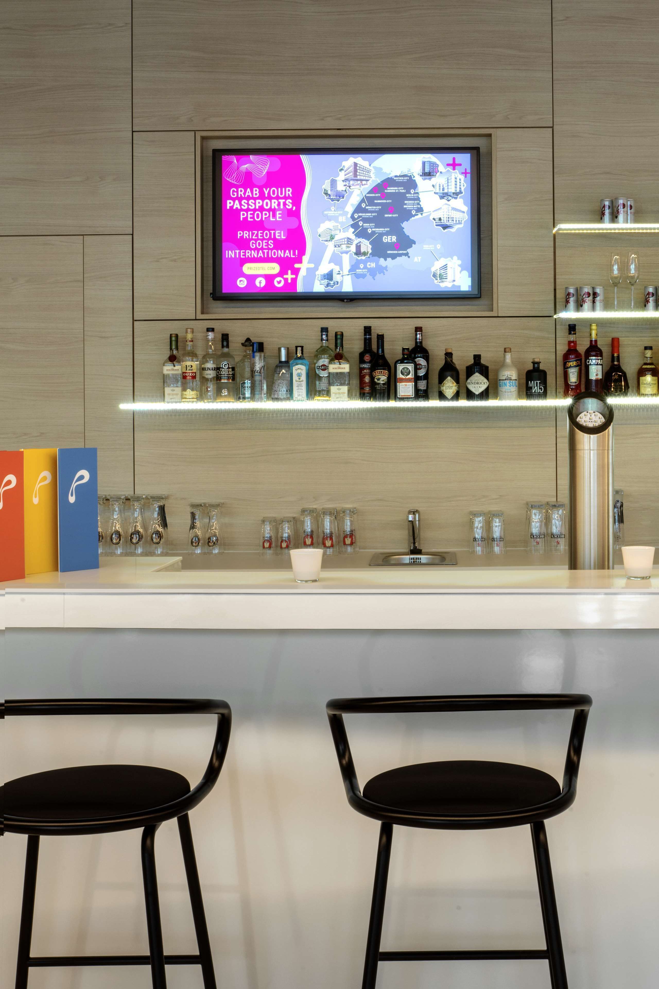 Bar (in der Unterkunft)