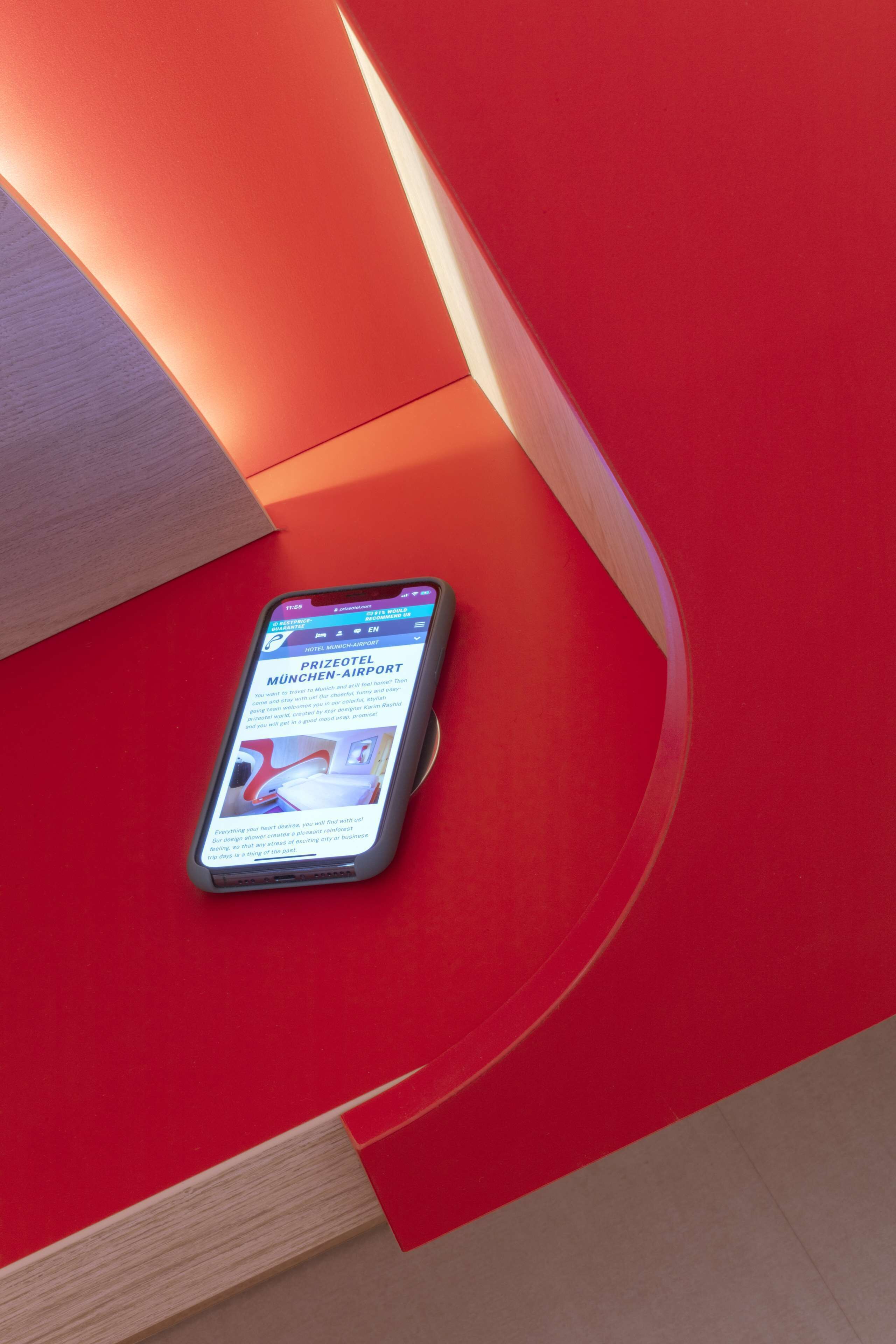 hypo-allergenic bedding, desk, laptop workspace, soundproofing