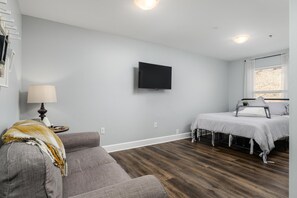 1 chambre, fer et planche à repasser, Wi-Fi, draps fournis