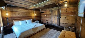 In-room safe, free WiFi, bed sheets - Troje Cabin (Sayulita)