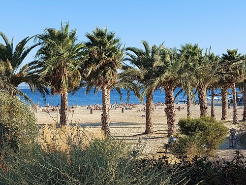 T2 WIFI-6/4K,clim, garage à 300m de la plage