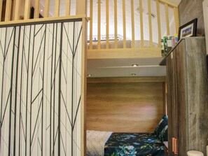 Cottage | Didekorasi berbeda-beda dan dilengkapi dengan perabotan berbeda-beda