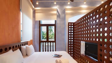 Deluxe Loft, 1 Bedroom | View from room