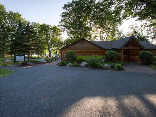 Summmit Sunsets 562 - Ski, Golf and more !