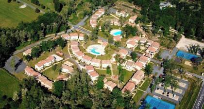 Agréable duplex équipé au Domaine d'Albert avec piscine privé,