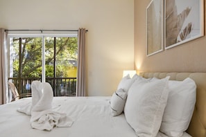 3 bedrooms, iron/ironing board, travel crib, WiFi