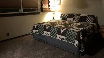 2 chambres, bureau, fer et planche à repasser, Wi-Fi gratuit