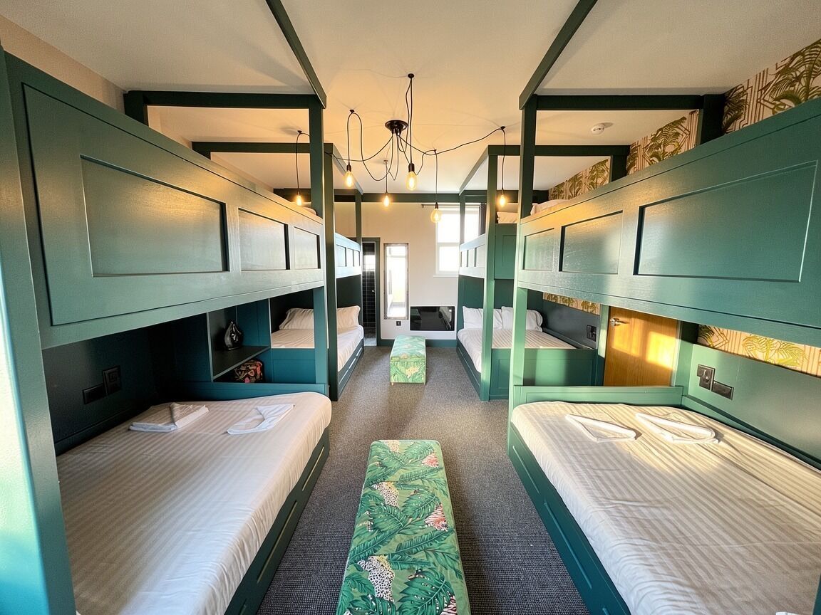 Luxury Apartment, Private Bathroom (Town Centre)