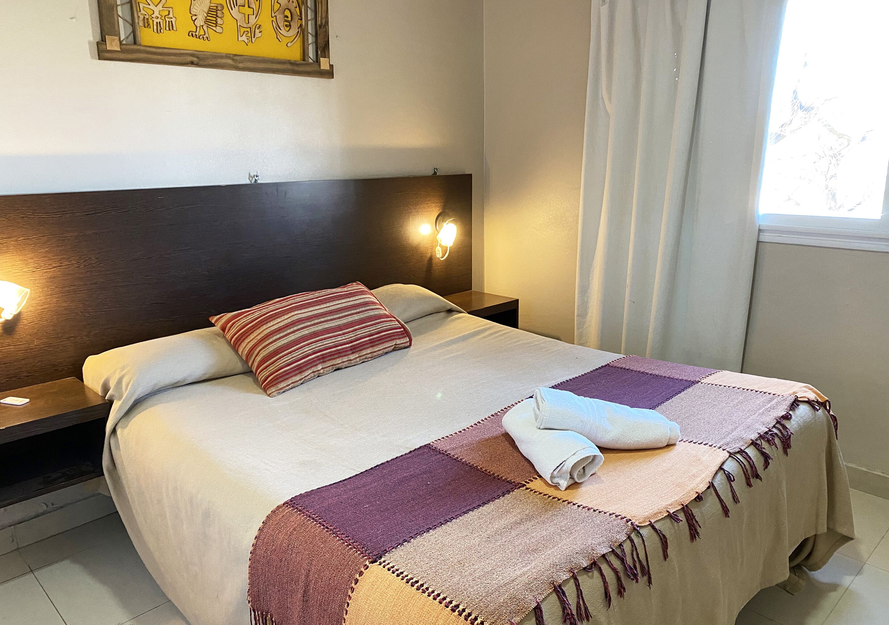 Roupas de cama premium, edredons de pluma, camas com colchões pillow-top