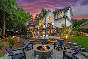 Terrace/patio - North Shore Landing w/Heated Pool & Optional Boat Rental (Denver)