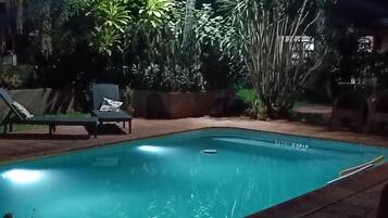 Outdoor pool, pool loungers
