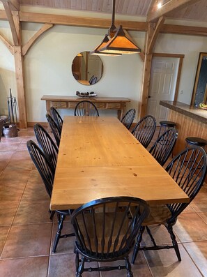 Dining - Lakefront Tie Lake l Hot Tub l Pool Table l A/C (Jaffray)