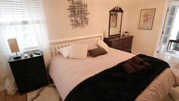 1 chambre, fer et planche à repasser, Wi-Fi, literie fournie