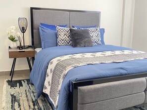 Phòng Suite Premier | Bộ trải giường bằng vải Frette của Ý, bộ đồ giường cao cấp 