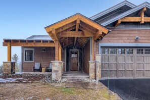 Exterior - Deere Retreat Home: Hot Tub, Stylish (Breckenridge)