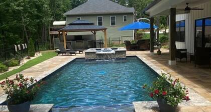 New house on Lake Hartwell with a pool!!