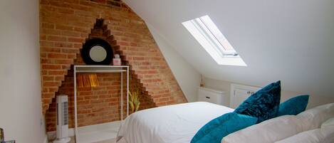 1 camera, ferro/asse da stiro, culla da viaggio, Wi-Fi