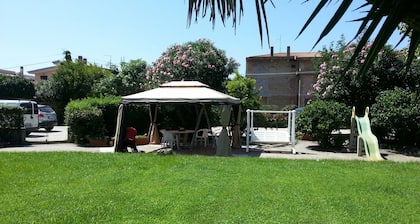 2 ROOM SUITE SLEEPS 6