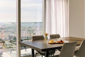 Individually furnished, iron/ironing board, free cribs/infant beds