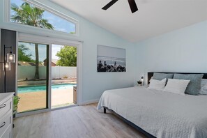 2 bedrooms, desk, iron/ironing board, WiFi