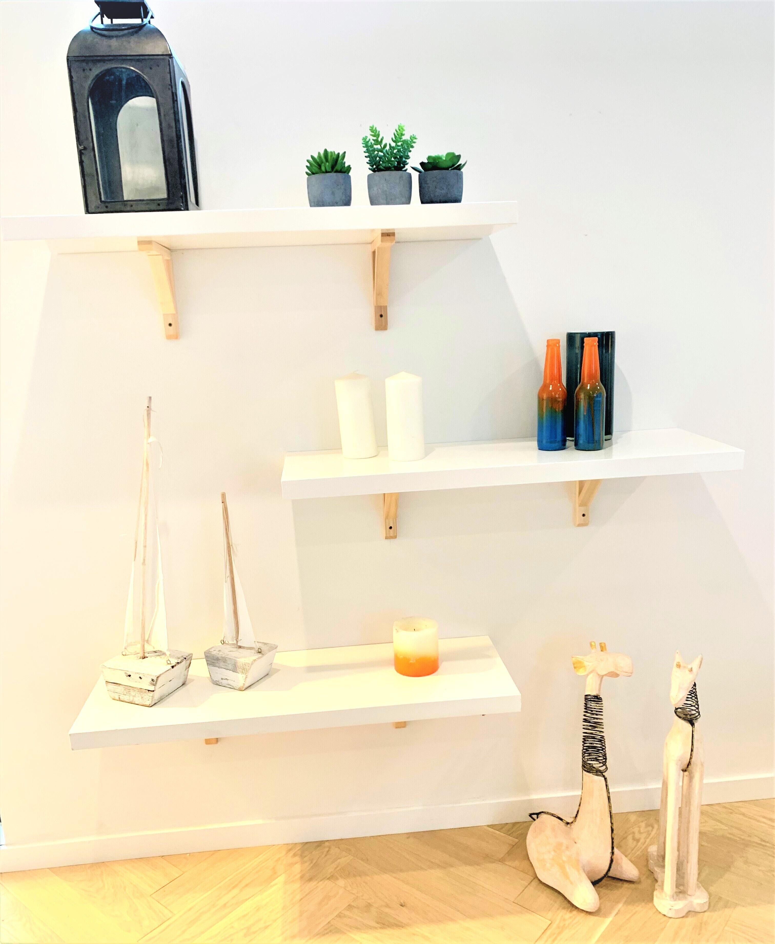 Bayside Port Melbourne Studio Apartment — image 17