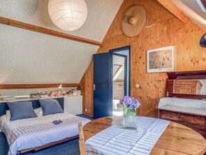 2 chambres, fer et planche à repasser, Internet gratuit