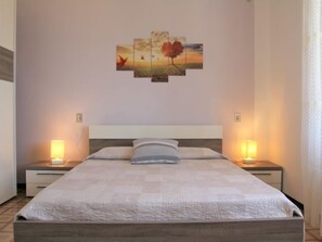 2 chambres, accès à Internet