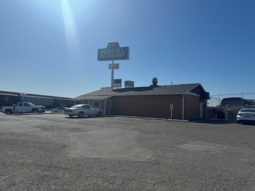 Airport Motel