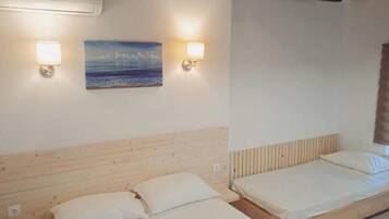 1 soverom, safe på rommet og internettilgang