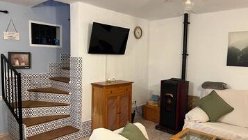 Tv, pejs, videospil, dvd-afspiller