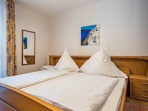 1 dormitorio, Internet, ropa de cama