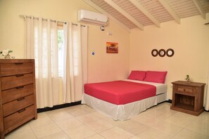 3 chambres, fer et planche Ă repasser, Wi-Fi gratuit, draps fournis