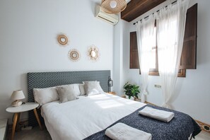 3 chambres, fer et planche à repasser, lit parapluie, Wi-Fi gratuit