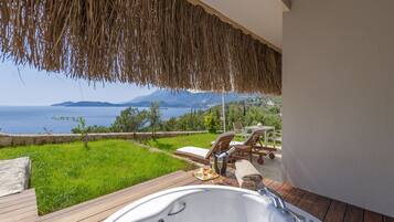 Suite – panorama | 1 soverom, sengetøy av topp kvalitet og safe på rommet