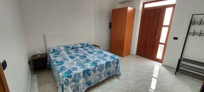 1 bedroom, WiFi, bed sheets - Il Canaletto 🌍 (Matino)