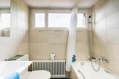 Zurich Airport Apartment Loft 45m2, Free Parking