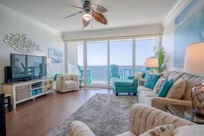 Televisión y reproductor de DVD 