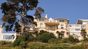 Exterior - Bayfort Sea Studio - cosy, terrace, sea views (Torquay)