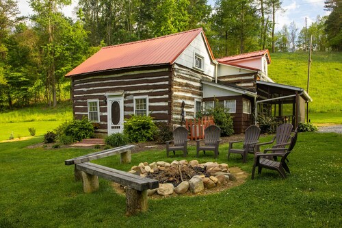 Pheasant Tail | Cabin on the South Holston River
