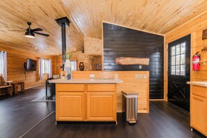 Unclassified image, 4 of 44, button - Grand Lake Getaway Near RMNP + Deck with Views! (Grand Lake)