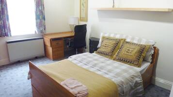 1 bedroom, desk, iron/ironing board, travel cot