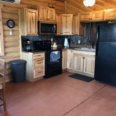 Kara Creek Ranch - Log Cabin